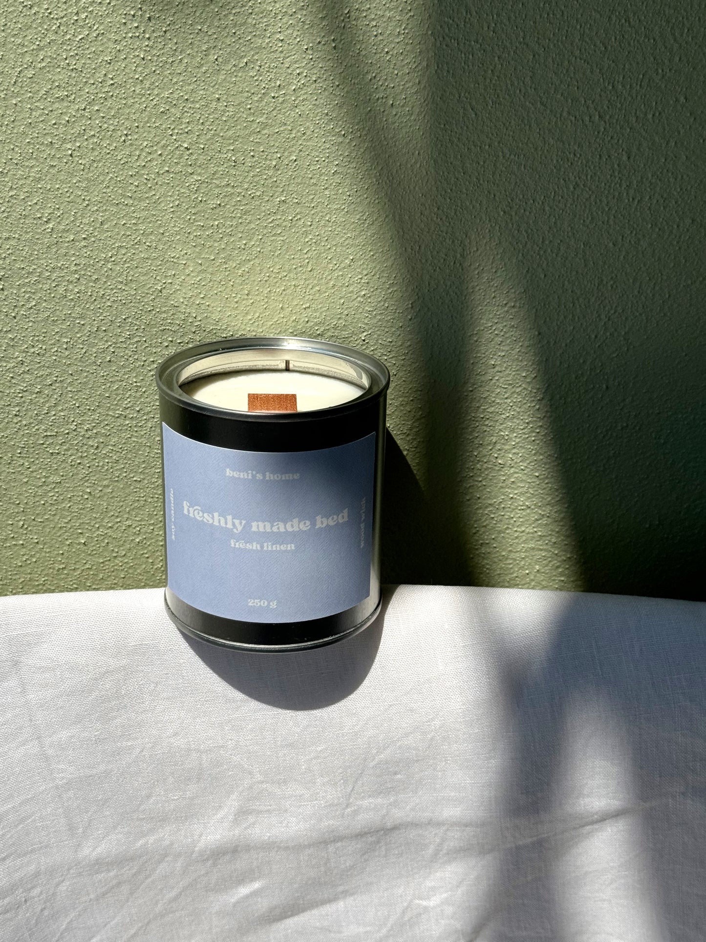 Freshly Made Bed | Fresh Linen (Tin 250 g)