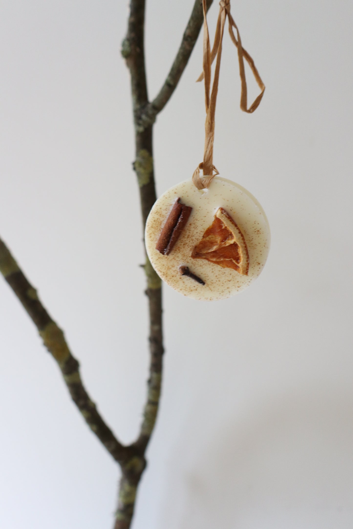 Scented Christmas Tree Decoration - Circle